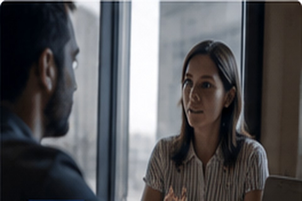 A consulting conversation between two colleagues